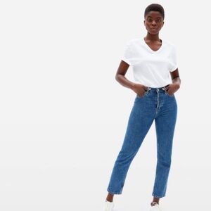 Everlane The ‘90s Cheeky Straight Jean